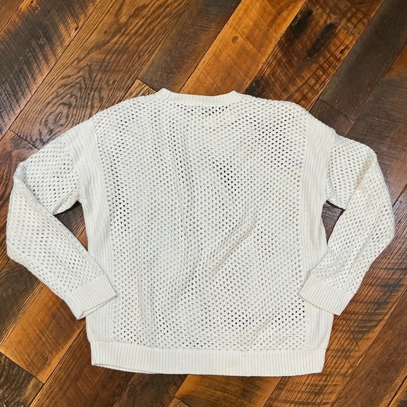 Barefoot Dreams Sunbleached Open Stitch Pullover Sweater in Pearl White Size L - Picture 3 of 7